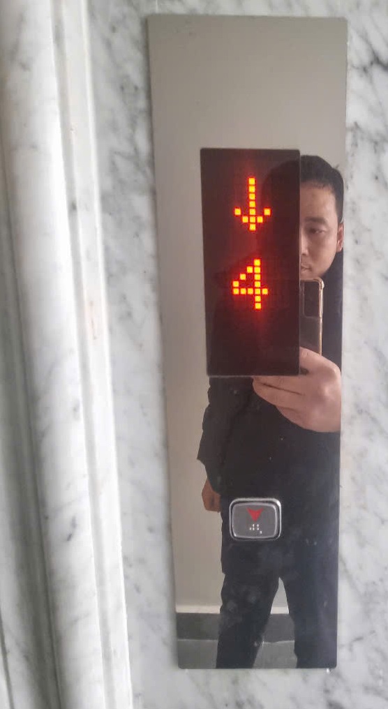 Bảng gọi tầng thang máy (Button)