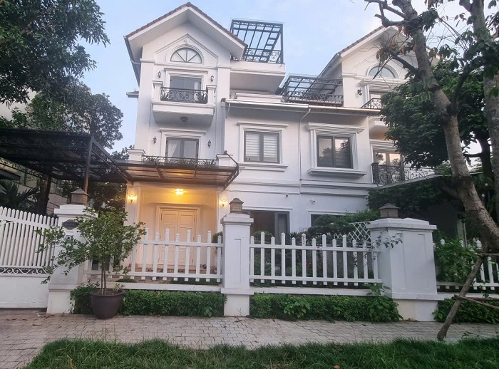 Thang máy homelift quan sát Hoa Lan 6, KĐT Vinhomes Riverside