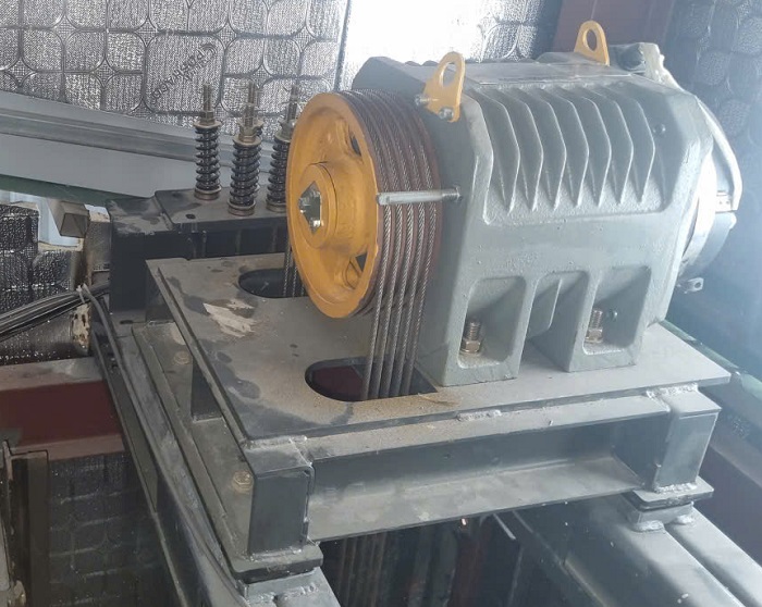 Thang máy sử dụng máy kéo TORINDRIVE - 1.5 KW – THAILAN