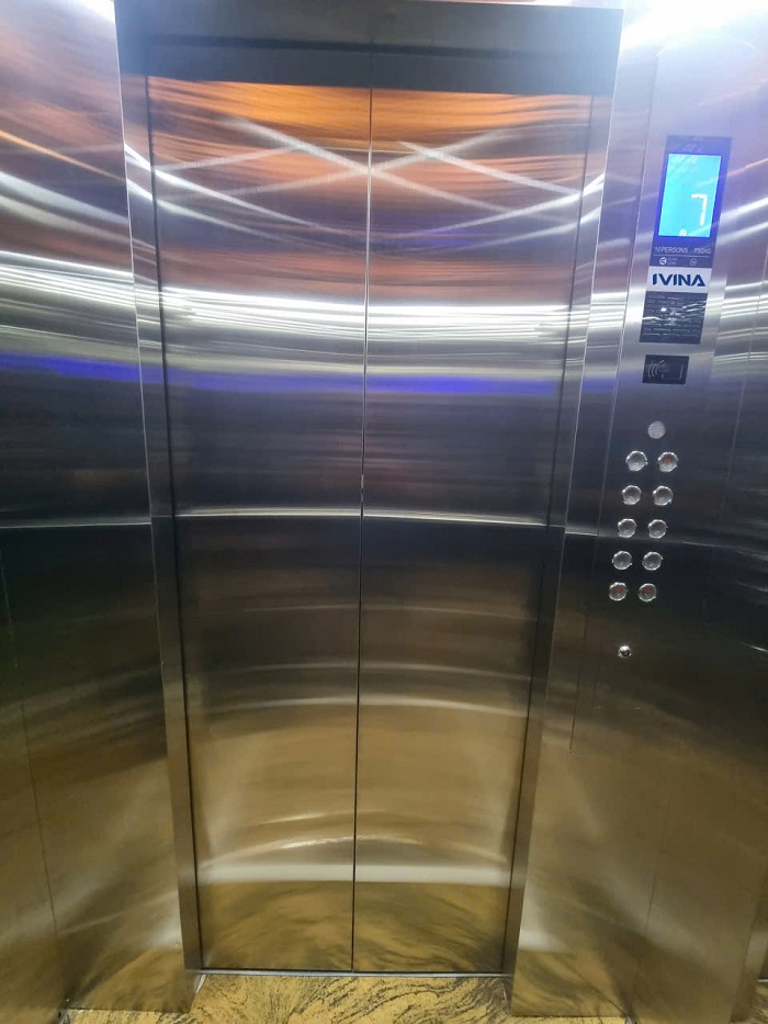 cửa cabin thang máy CO850x2100mm inox sọc nhuyễn thang máy 750kg